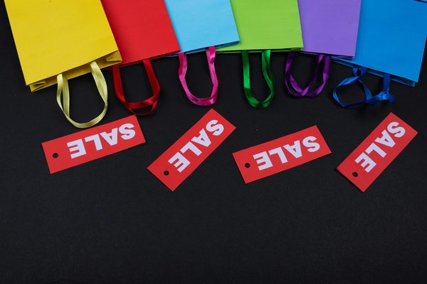 Maîtrisez l'art du prothésiste ongulaire avec une formation de qualité !